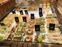 -罗森尼娜(德思勤店)