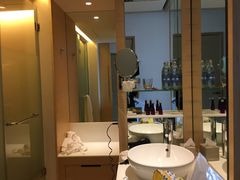 -阿瓦尼河滨曼谷酒店