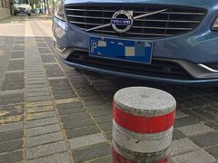 -蜂鸟快修喷漆钣喷汽修旗舰工厂(军工路店)