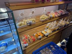 -昆明冠生园·蛋糕·面包(南强街店)