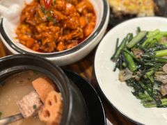 -莲餐厅·湖北菜·潜江小龙虾店(愚园路店)
