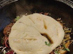 -万里闯关东铁锅炖菜馆(高新旗舰店)