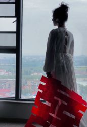 -艾米丽婚纱礼服