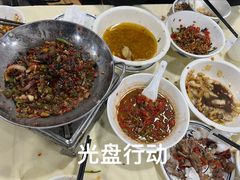 -笨罗卜浏阳菜馆(太平街店)