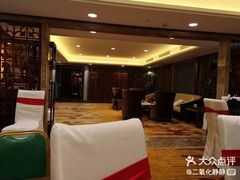 -顺峰(农展馆店)