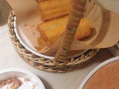 酥脆老油条-左庭右院鲜牛肉火锅(浦江欢乐颂店)