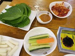 -喇喇排骨火锅·传统韩式脊骨汤(望京西园总店)