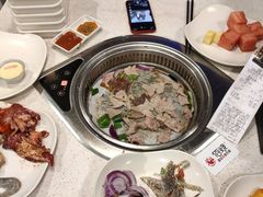 -佰烧海鲜烤肉火锅自助(世茂国际广场店)