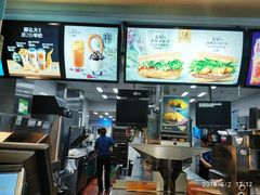 -麦当劳(华融店)