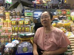 -瓦洛洛传统市场