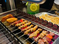 -麦凯伦烧烤·精酿超级工厂店(金桥总店)
