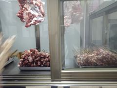 -民族烤羊·烤羊肉串·烤羊排(南城店)