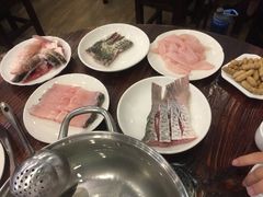 -正能量脆肉鲩火锅