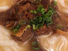 牛腩粉-喷泉广场餐厅·宵夜·海鲜烧烤大排档(长隆企鹅酒店)