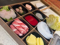 -海底捞火锅(吾悦国际广场店)