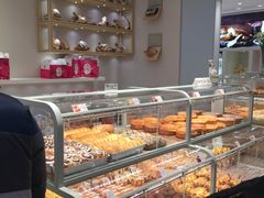面包甜点陈列柜-好利来(东四店)