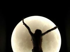 -深圳独角兽星空艺术馆