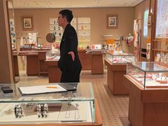 -爱马仕 HERMES(王府井步行街店)