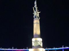 -人民防洪胜利纪念塔