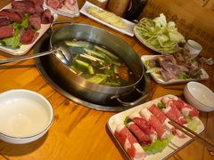 -大众跷脚牛肉馆·非遗传承单位(峨眉山店)