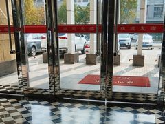 -东方之珠洗浴休闲广场(于家堡店)
