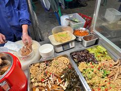 -薛记襄阳香辣牛肉面(平安路店)