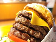 火烤4层肉饼芝士汉堡-The Habit Burger Grill 哈比特汉堡(复兴soho店)