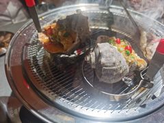 -围炉肉舍•炭烤活鳗•丹东海鲜烤肉(步行街店)