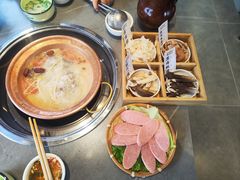 -阿婆情腊排骨火锅·野生菌季(古城旗舰店)