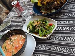 -Tikky Cafe