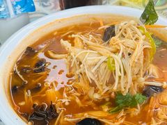 -壹阁胡羊焖饼(特色小吃街店)