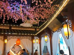 -荷塘秋月·本帮江浙菜(国权路店)