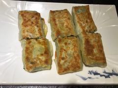 -靠山屯东北农家菜(八龙桥雅苑店)