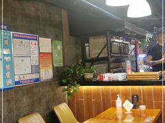 大堂-帽帽家只卖生蚝·烧烤(沙湖路店)
