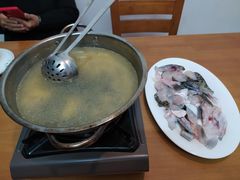 -山坑河鲜(昆仲楼店)