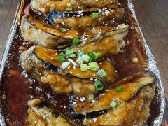 -东口码头·烧鸽子·鱼头泡饼·地方菜(金鹰悦城店)