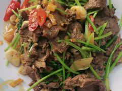 -三江源美食城