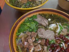 -花溪牛肉粉(八鸽岩店)