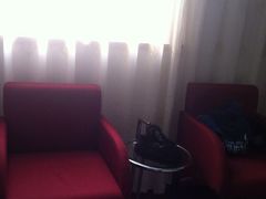 -白玉兰酒店(上海田子坊马当路地铁站店)