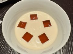 -遇外滩(BFC外滩金融中心店)