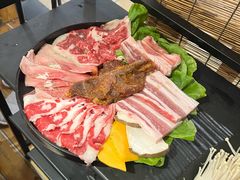 -木槿花韩式炭烤·熟成肉工坊(孙文东路店)