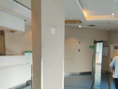 -莫泰168旅店（上海莲花南路银都路店）-停车场