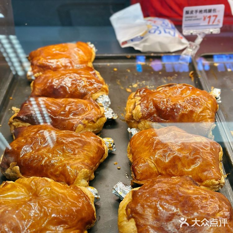 广莲申的鸡腿包怎么吃都不会厌！一整个鸡腿