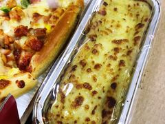 芝士焗榴莲-尊宝比萨(黄泥磅店)