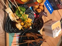 -刀小蛮半只鸡过桥米线(家乐福四元桥店)