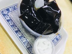 椰汁龟苓膏-百花传统甜品店(原址店)