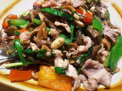 松茸炒肉-妈妈的味道(和顺古镇店)
