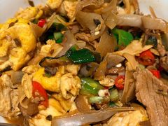 -渝是乎酸菜鱼(龙旗购物中心店)