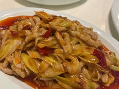 鱼香肉丝-付掌柜在成都·热炒砂锅集(金禾店)