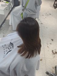 -丝语萱形象